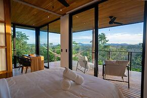 Chic 1BR Escape Breathtaking Balcony Views
