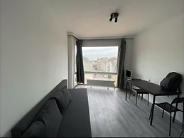 Room-central Cozy Fully Equiped Studio