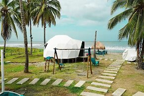 AQUA BREEZE GLAMPING