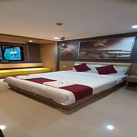 Premium Double Retreat Unwind in Style