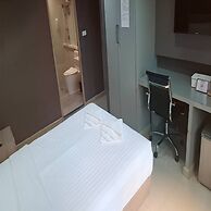 Premium Double Retreat Unwind in Style