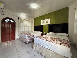 Hotel Colonial
