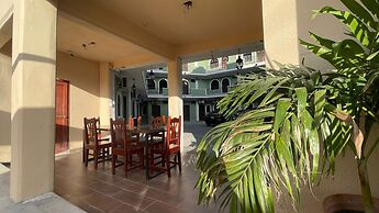 Hotel Colonial
