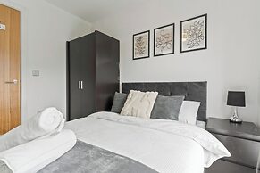 Windrush Grove Retreat in Birmingham