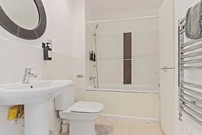 Windrush Grove Retreat in Birmingham