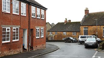 Charming 2Br Edwardian House In Market Town