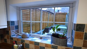 Charming 2Br Edwardian House In Market Town