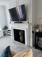 Spacious 2B Flat In Clement House