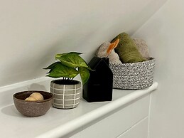 Charming 2B Georgian Flat In Historic Tring