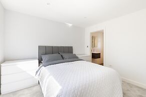 Spacious 4Bd Smart Home In Idyllic Rural Setting