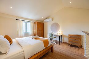 Cove Lotus Loft Seminyak
