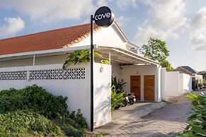 Cove Lotus Loft Seminyak