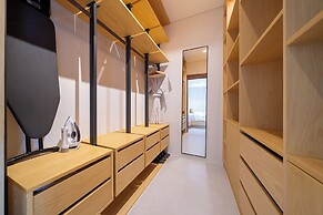 Riverhouse Phuket by Escape Villas