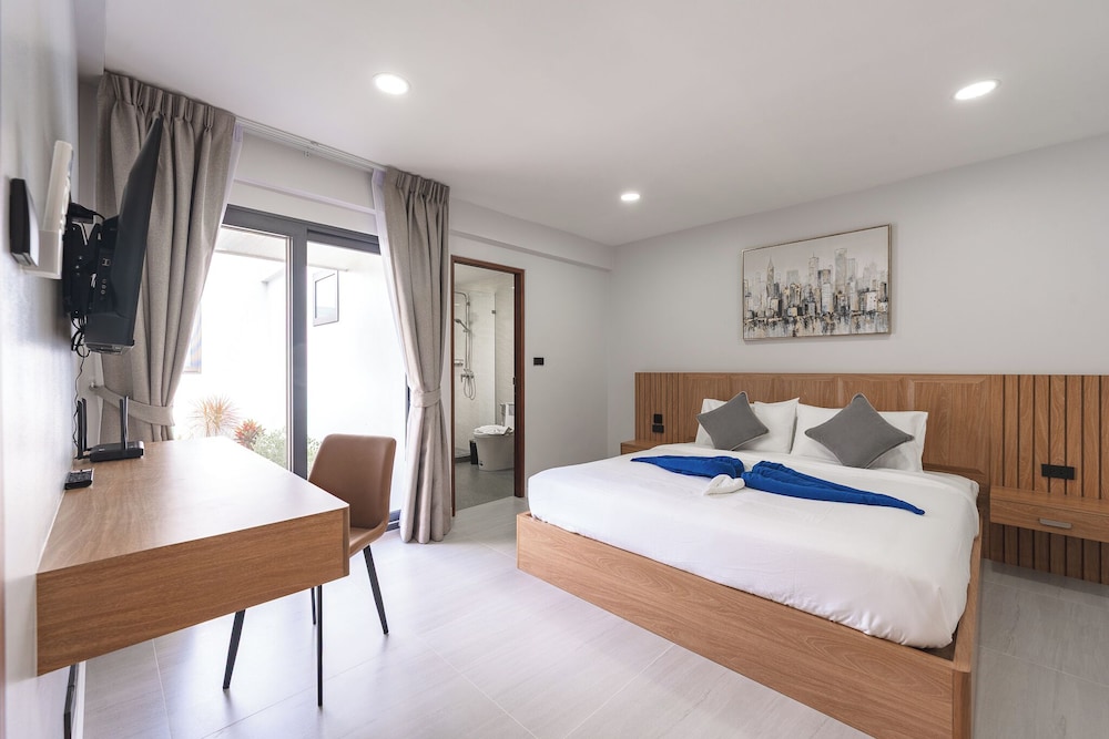 Golfside 5BRVilla with Private Pool V192