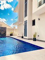 Maison Luxe Apartments
