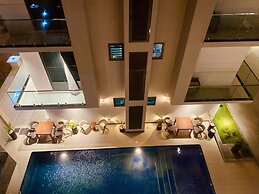 Maison Luxe Apartments