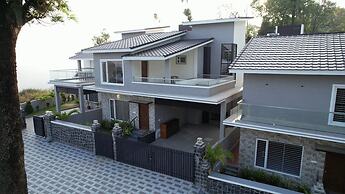 Queens Villa