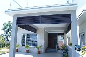Queens Villa