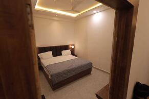 PriyaKunj Dham Guest House