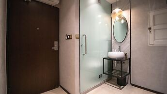 Hotel Calmo Hamilton