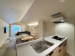 bHotel Miyajima Omotesando 31