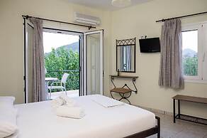 Konstantinos Hotel & Apartments 2