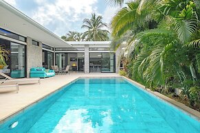 3BR Near Beach Tub & Pool Table V204