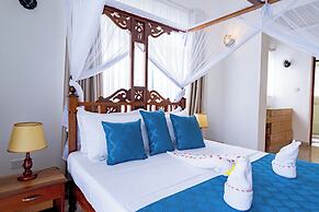 BLUE WATER VILLAS