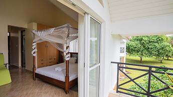 BLUE WATER VILLAS
