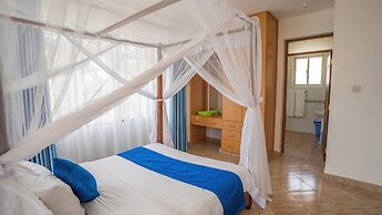BLUE WATER VILLAS