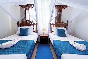 BLUE WATER VILLAS