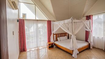 BLUE WATER VILLAS
