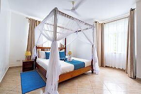 BLUE WATER VILLAS