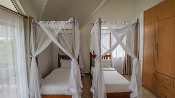 BLUE WATER VILLAS