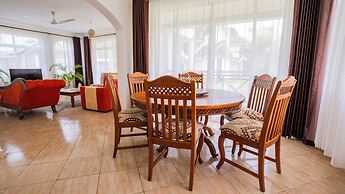 BLUE WATER VILLAS