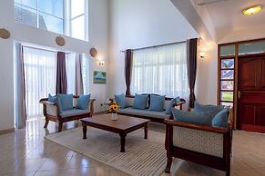 BLUE WATER VILLAS