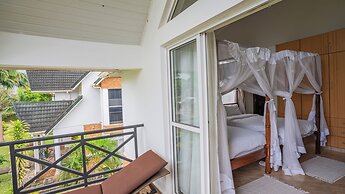 BLUE WATER VILLAS