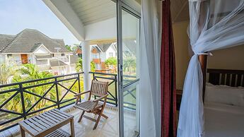 BLUE WATER VILLAS