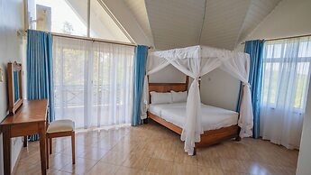 BLUE WATER VILLAS