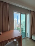 CRYSTAL SUITES AT RAMADA HOTEL