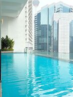 CRYSTAL SUITES AT RAMADA HOTEL