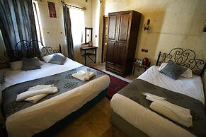 center cave house