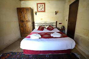 center cave house