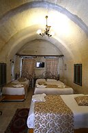 center cave house