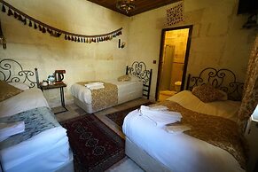 center cave house