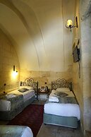 center cave house