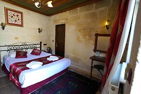 center cave house
