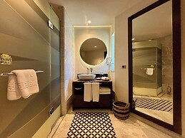 Mavilu Luxury Hotel