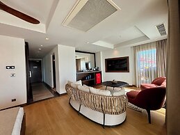 Mavilu Luxury Hotel