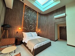 Mavilu Luxury Hotel